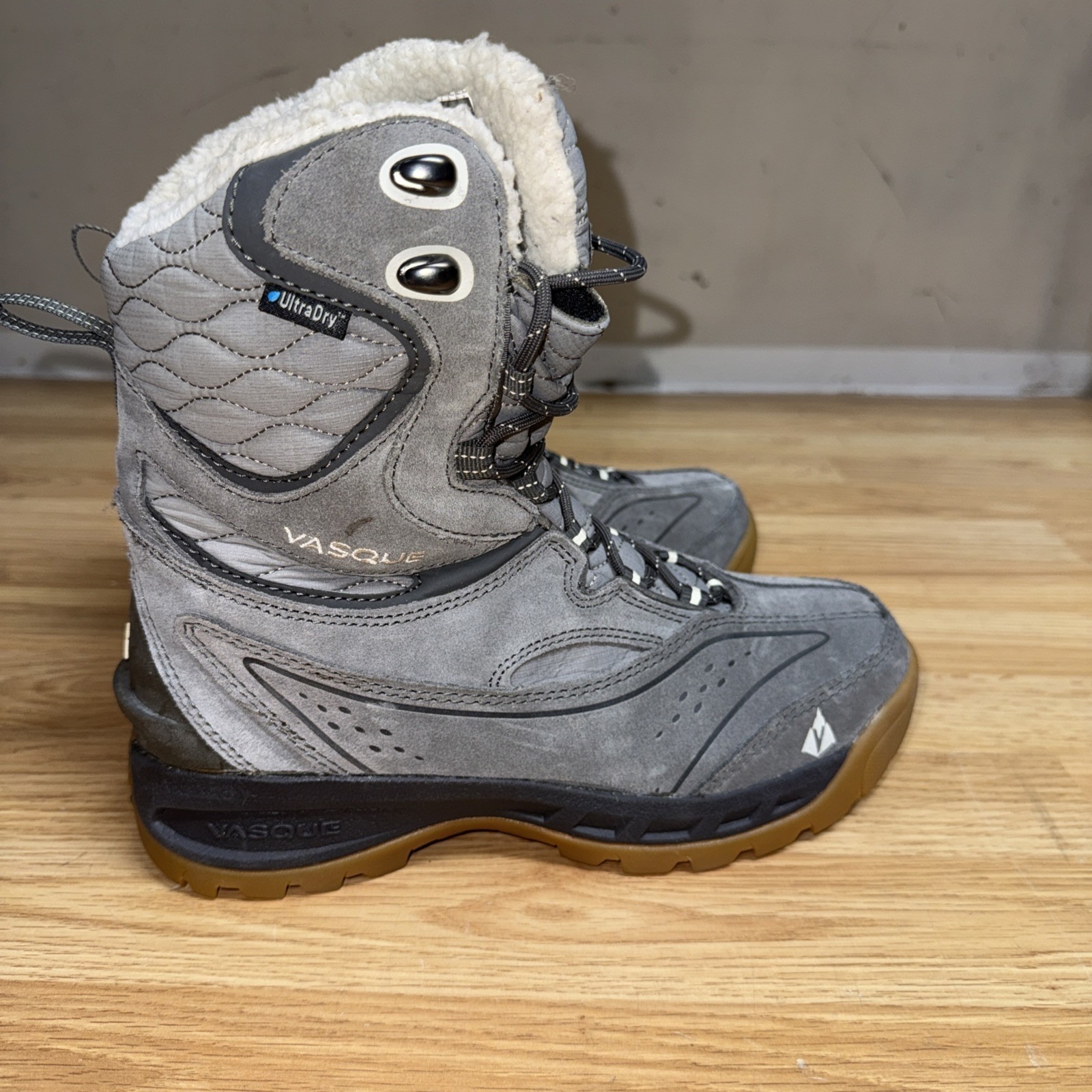 Vasque "Pow Pow" Ultradry Hiking Boot Women's Size 8 M Thinsulate 400 Grey — image 3 of 7